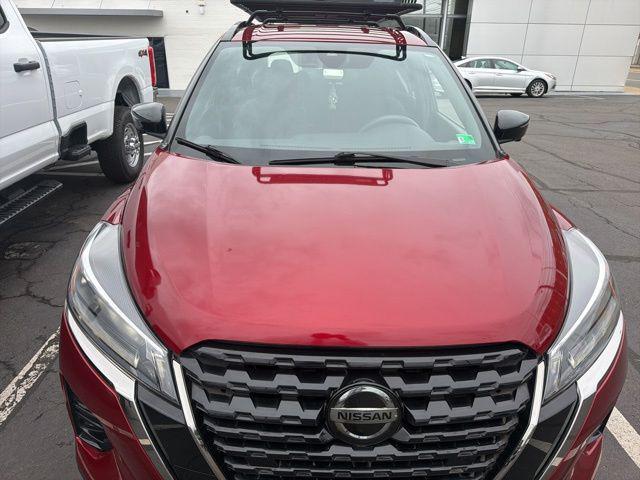 2021 Nissan Kicks SR Xtronic CVT