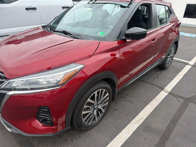 2021 Nissan Kicks SR Xtronic CVT