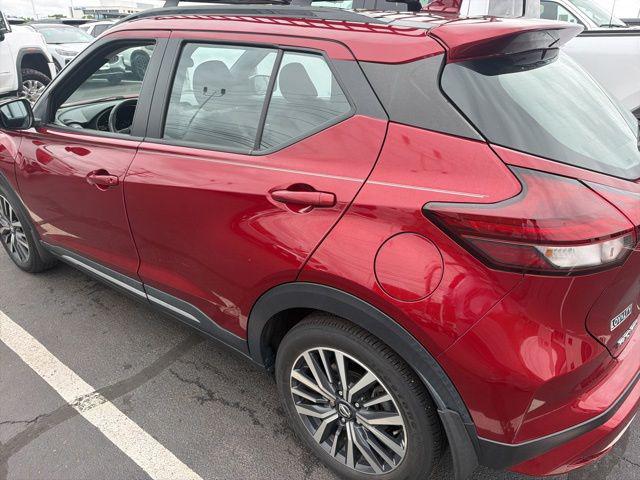 2021 Nissan Kicks SR Xtronic CVT