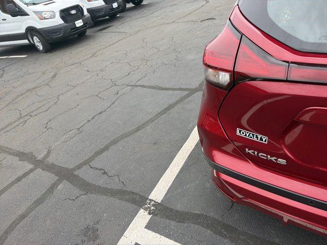 2021 Nissan Kicks SR Xtronic CVT