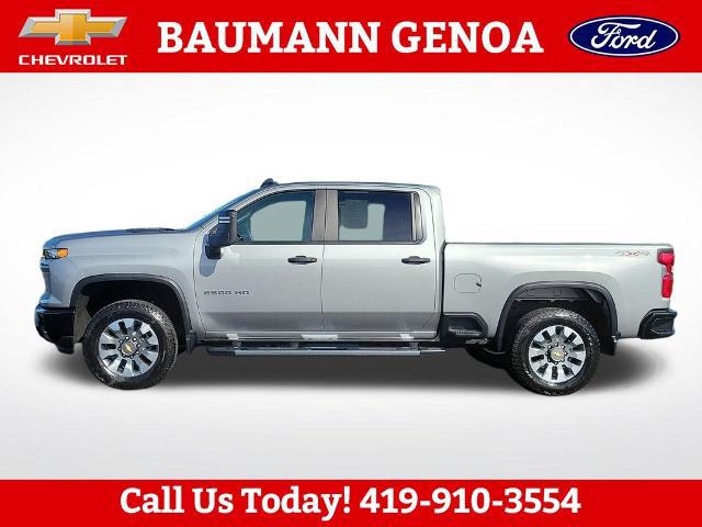 2025 Chevrolet Silverado 2500HD 4WD Crew Cab Standard Bed Custom