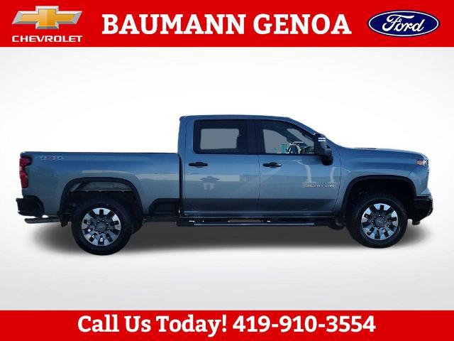 2025 Chevrolet Silverado 2500HD 4WD Crew Cab Standard Bed Custom