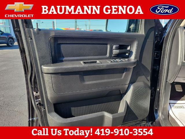 2017 Ram 1500 Express Crew Cab 4x4 5'7" Box