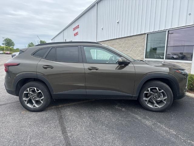 2024 Chevrolet Trax FWD LT