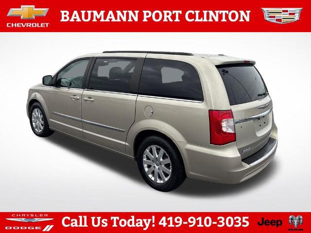 2013 Chrysler Town & Country Touring