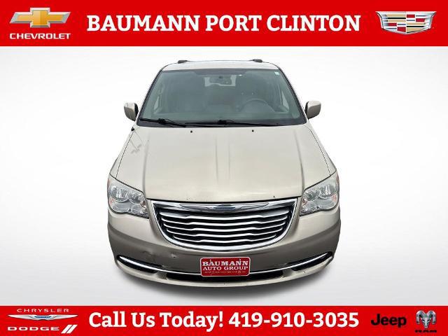 2013 Chrysler Town & Country Touring