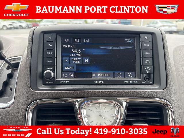 2013 Chrysler Town & Country Touring