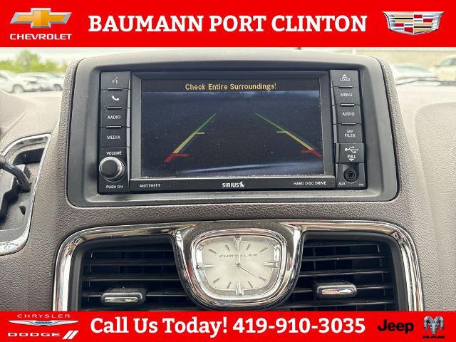 2013 Chrysler Town & Country Touring