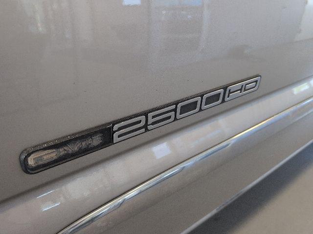 2005 GMC Sierra 2500HD SLE