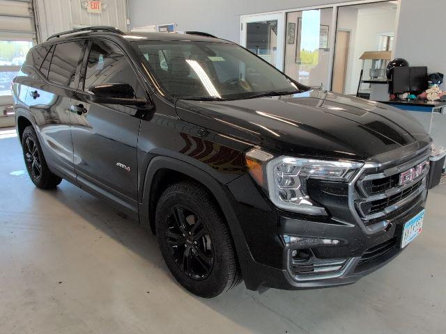 2024 GMC Terrain AWD AT4