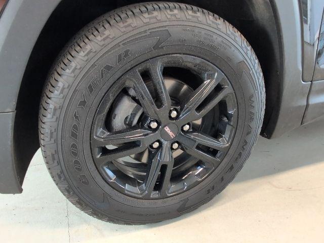 2024 GMC Terrain AWD AT4