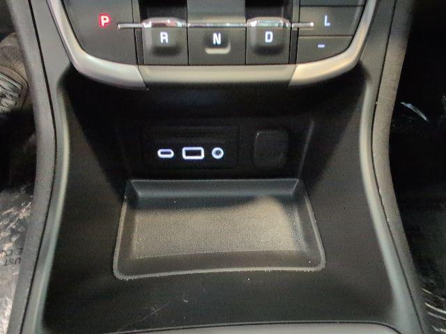 2024 GMC Terrain AWD AT4