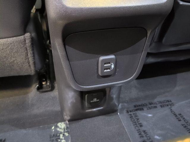 2024 GMC Terrain AWD AT4