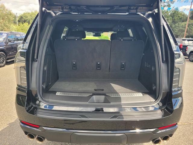 2025 Chevrolet Tahoe 4WD RST