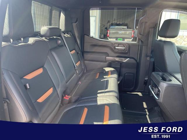 2022 GMC Sierra 1500 Limited 4WD Crew Cab Short Box AT4