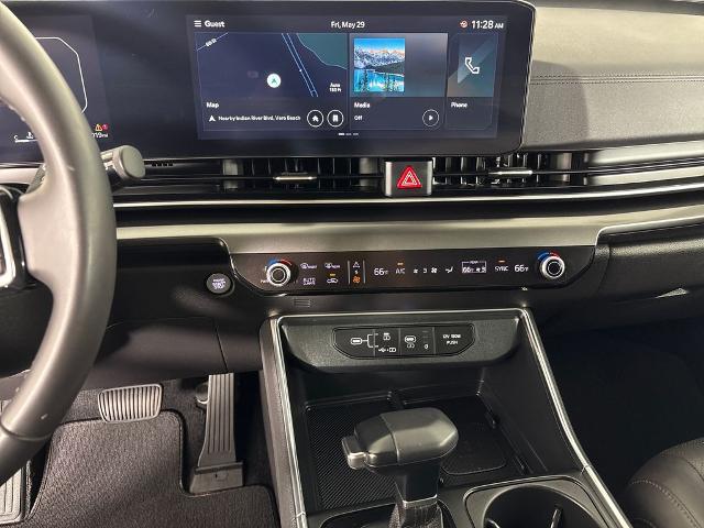 2025 Kia Carnival MPV SX