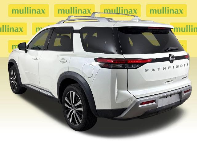 2023 Nissan Pathfinder Platinum FWD
