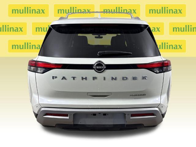 2023 Nissan Pathfinder Platinum FWD