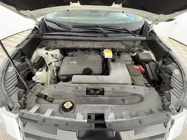 2023 Nissan Pathfinder Platinum FWD