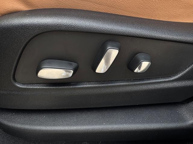 2025 Cadillac XT5 FWD Premium Luxury