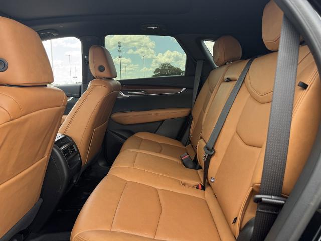 2025 Cadillac XT5 FWD Premium Luxury