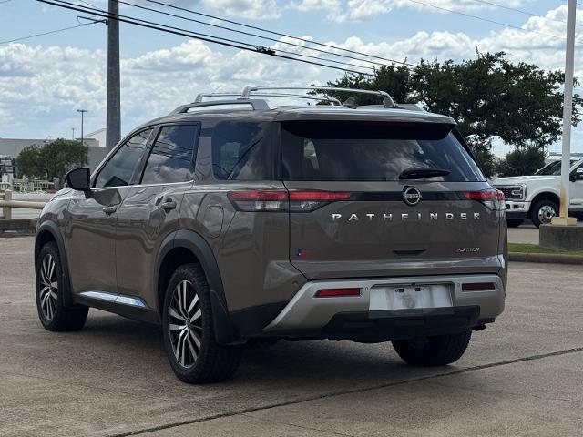 2023 Nissan Pathfinder Platinum FWD