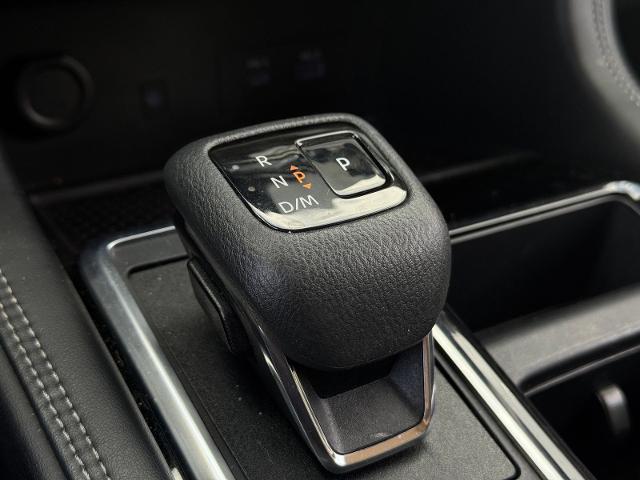 2023 Nissan Pathfinder Platinum FWD