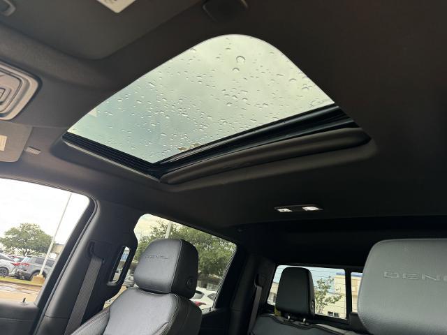 2022 GMC Sierra 1500 Limited 4WD Crew Cab Short Box Denali