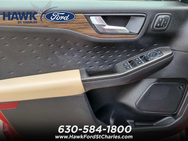 2020 Ford Escape Titanium Hybrid