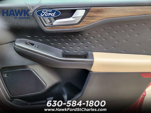 2020 Ford Escape Titanium Hybrid