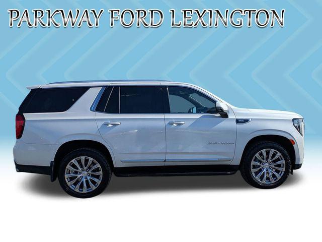 2022 GMC Yukon 4WD Denali