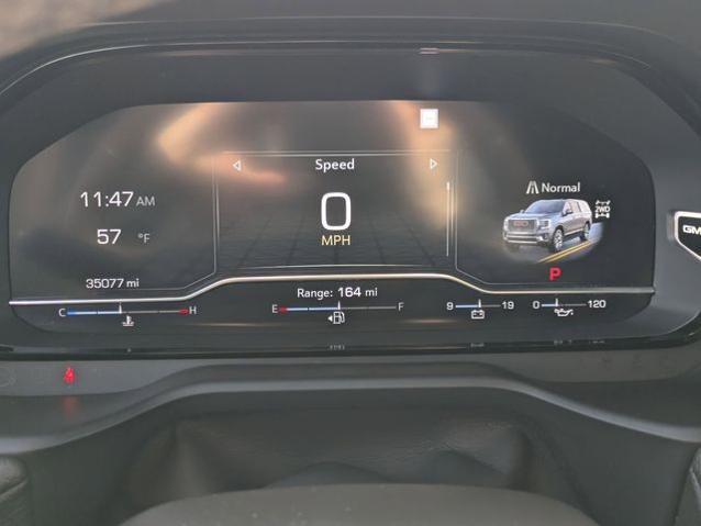 2022 GMC Yukon 4WD Denali