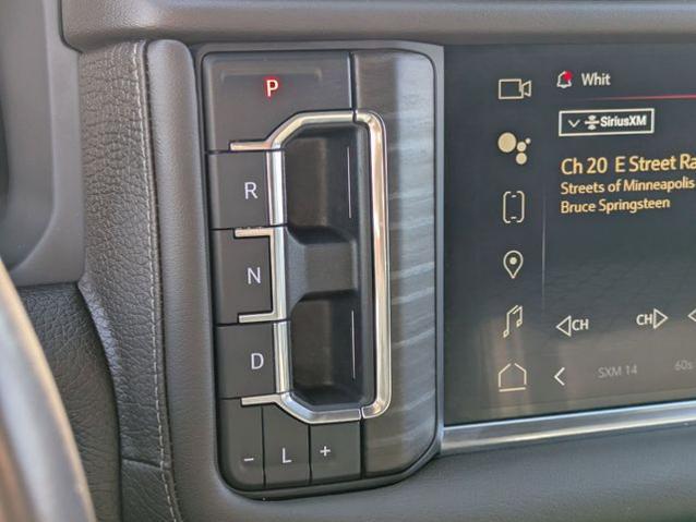 2022 GMC Yukon 4WD Denali