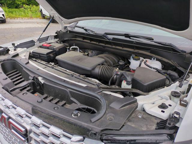 2022 GMC Yukon 4WD Denali