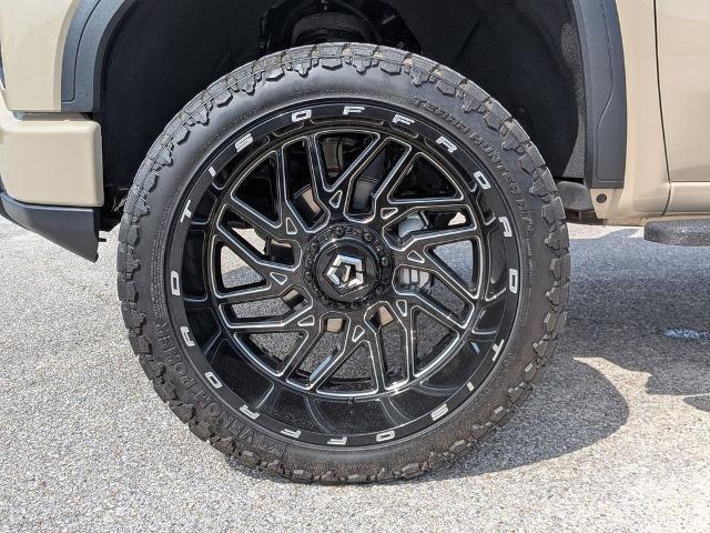 2023 GMC Sierra 1500 4WD Crew Cab Short Box AT4