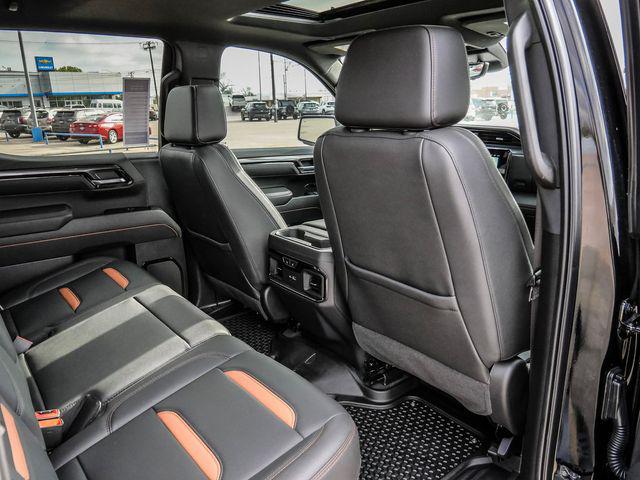 2025 GMC Sierra 1500 4WD Crew Cab Short Box AT4