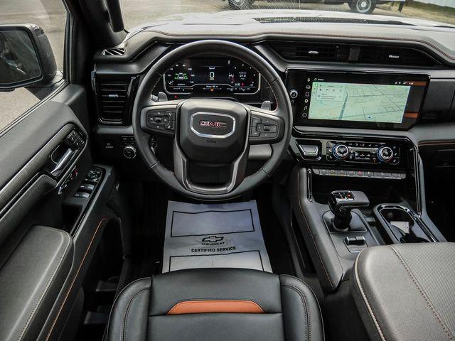 2025 GMC Sierra 1500 4WD Crew Cab Short Box AT4