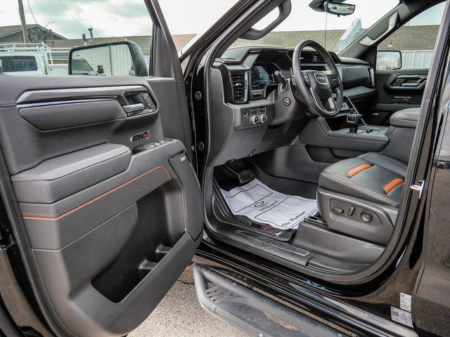 2025 GMC Sierra 1500 4WD Crew Cab Short Box AT4