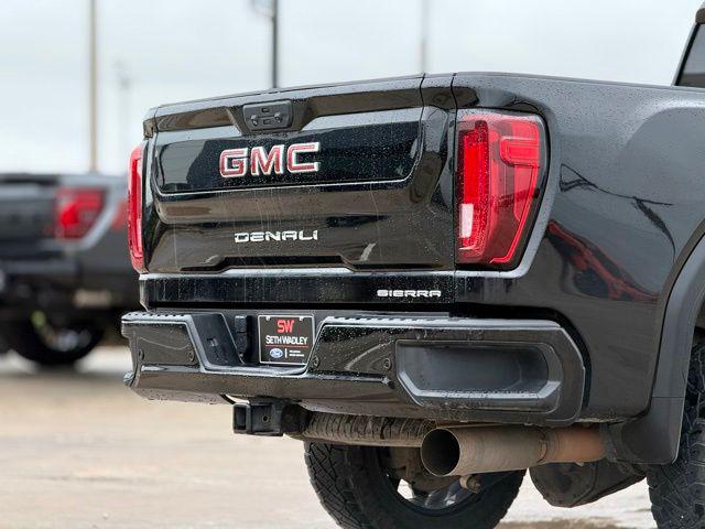 2021 GMC Sierra 2500HD 4WD Crew Cab Standard Bed Denali