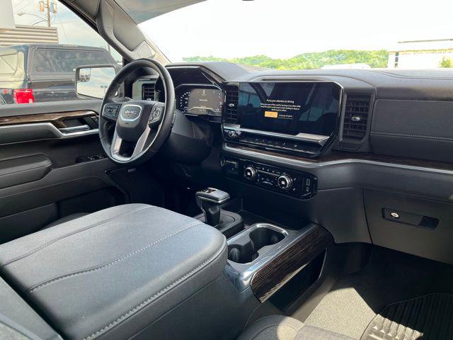 2023 GMC Sierra 1500 4WD Double Cab Standard Box Elevation with 3SB