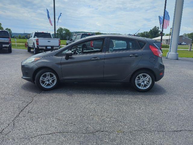 2017 Ford Fiesta SE