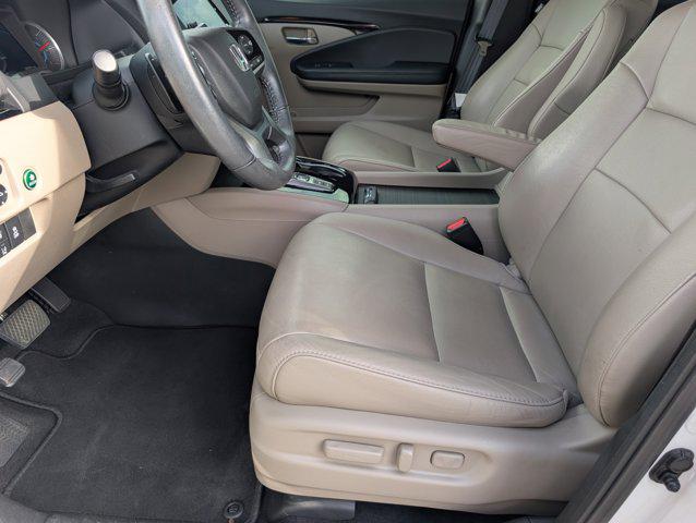 2022 Honda Pilot 2WD Touring 7 Passenger