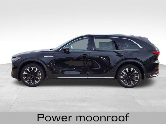 2025 Mazda X-90 Premium Plus Package