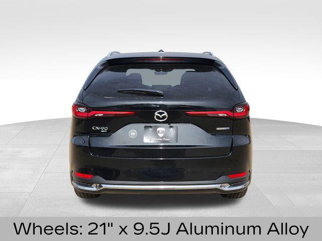 2025 Mazda X-90 Premium Plus Package