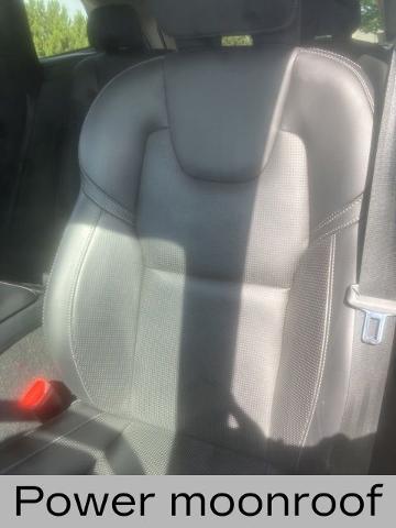 2023 Volvo XC60 B6 Ultimate Bright Theme