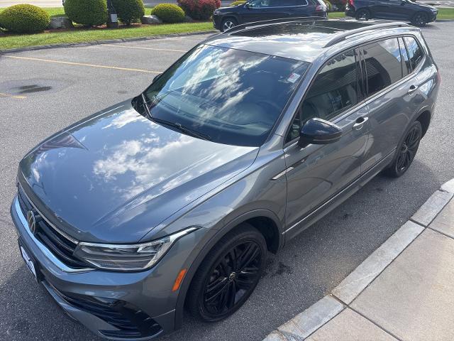 2022 Volkswagen Tiguan 2.0T SE R-Line Black