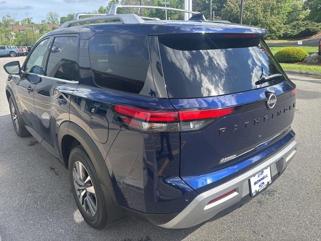 2022 Nissan Pathfinder SL 4WD