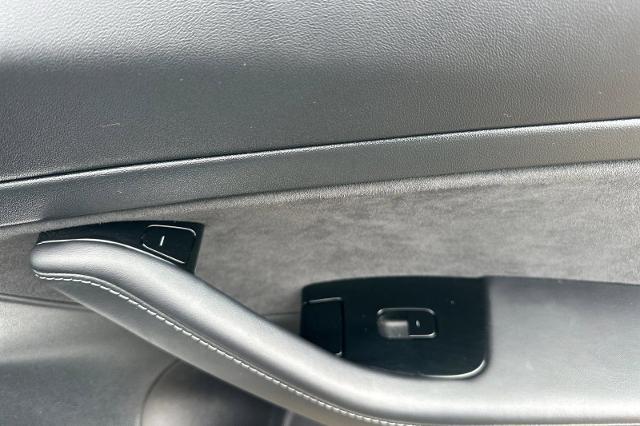 2020 Tesla Model 3 Standard Range Rear-Wheel Drive