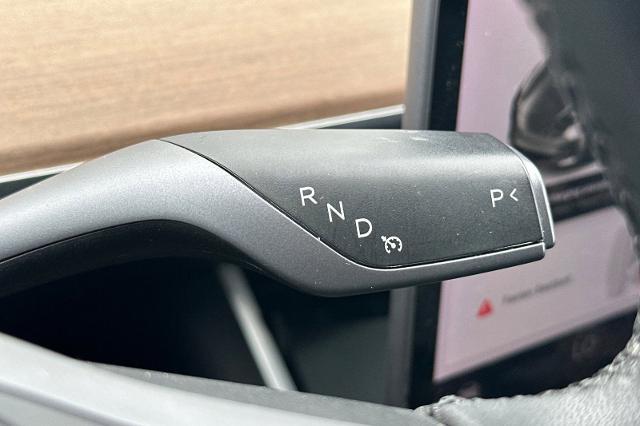2020 Tesla Model 3 Standard Range Rear-Wheel Drive
