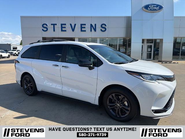 2026 Toyota Sienna XSE for sale in Enid, OK